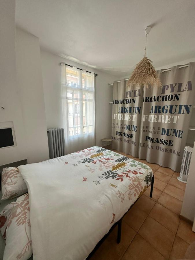 Appartement Lumineux Et Spacieux 2 Chambres Avec Parking Gratuit Dans La Rue Перпинян Екстериор снимка