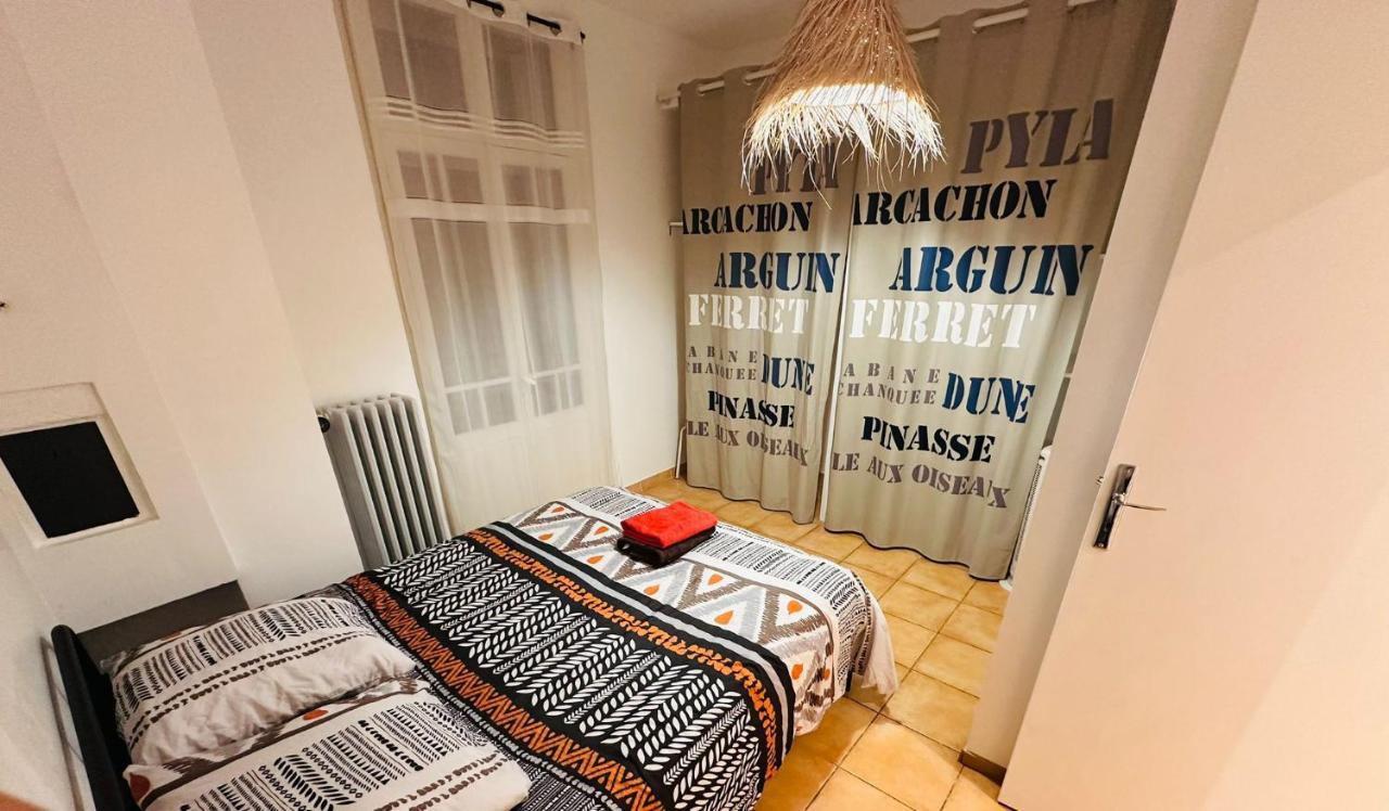 Appartement Lumineux Et Spacieux 2 Chambres Avec Parking Gratuit Dans La Rue Перпинян Екстериор снимка